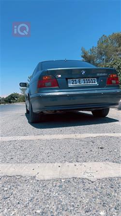 بی ئێم دەبڵیو سیریەس 5